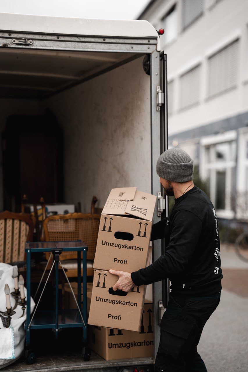 Haushaltsauflösung Bielefeld – professionelle Beladung